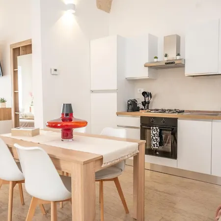 Dom wakacyjny Loft Giandi Elegante Con Vasca Idromassaggio Ostuni
