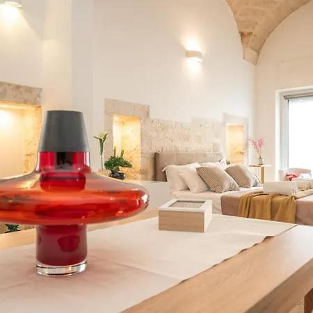 펜션 Loft Giandi Elegante Con Vasca Idromassaggio 오스투니